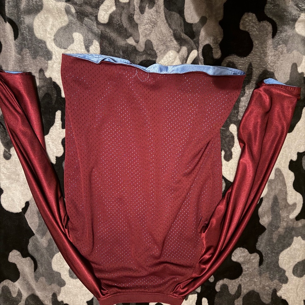 Maroon vintage basketball warm up jersey